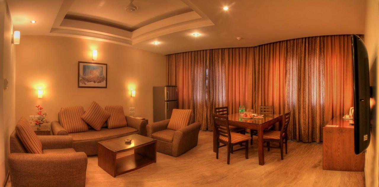 Hotel Deepa Comforts Mangalore Exterior foto