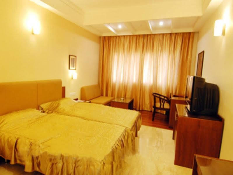 Hotel Deepa Comforts Mangalore Exterior foto
