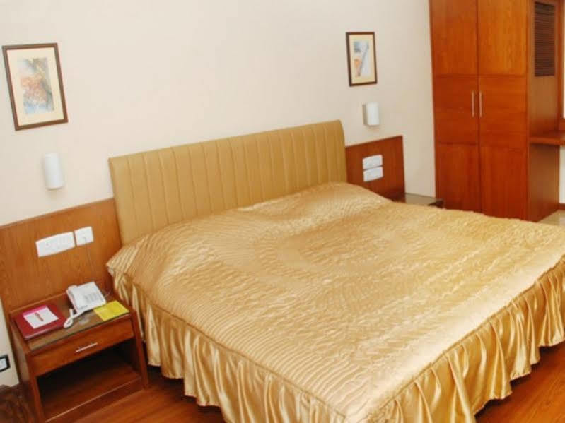 Hotel Deepa Comforts Mangalore Exterior foto