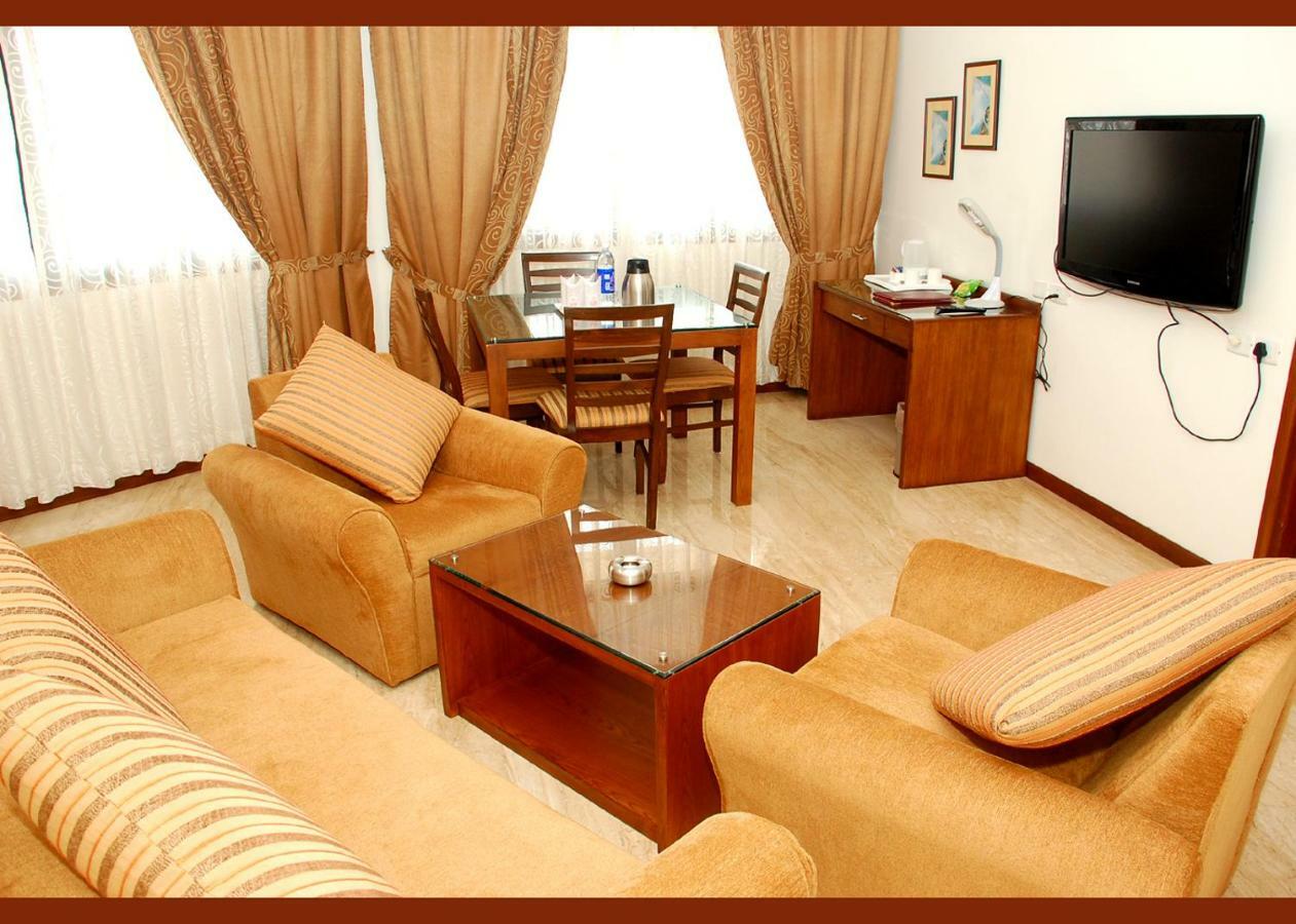 Hotel Deepa Comforts Mangalore Exterior foto